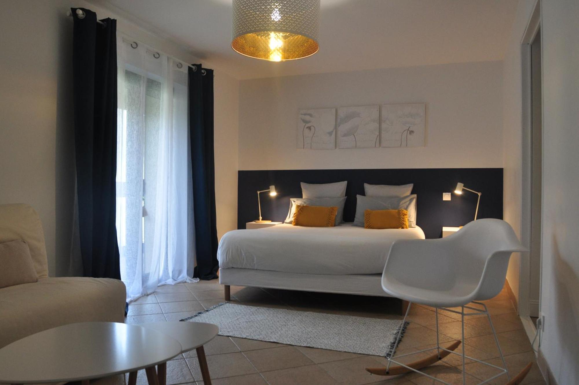 Chambre D'Hotes A La Cle Des Champs Varen Экстерьер фото